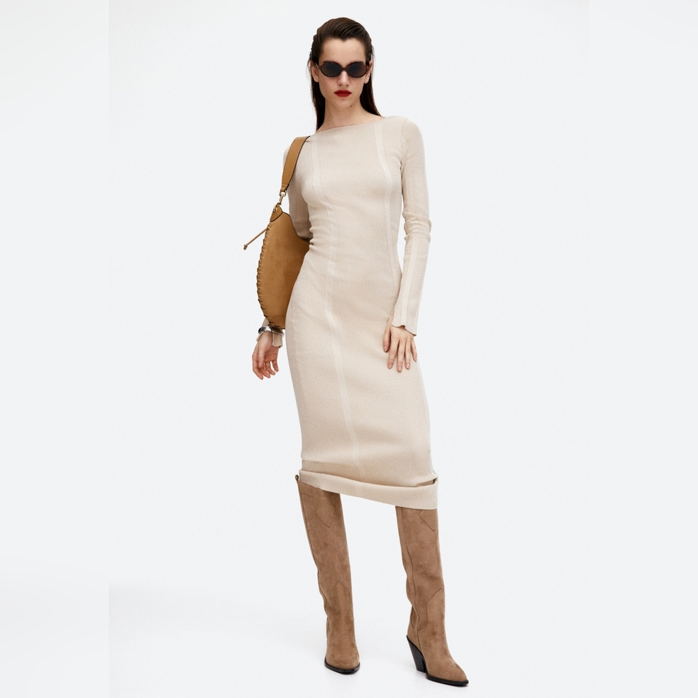RIB-KNIT BODYCONDRESS WITH LOW-CUT BACK